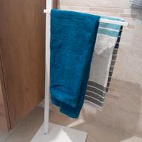 porta asciugamani metallo bianco