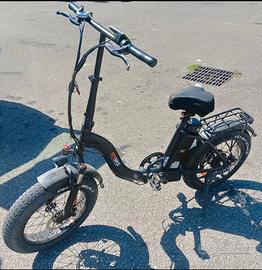 Bicicletta Elettrica 250W Anno 2022