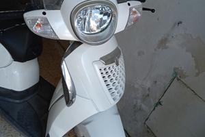 Aprilia Scarabeo 200 i.e.