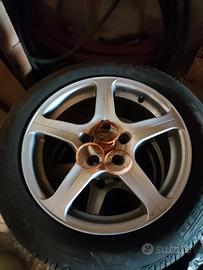 Cerchi in lega 16" 5x110 completi di gomme 90%