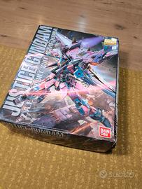 GUNDAM - 1/100 Justice robot Grade Model Kit MG B
