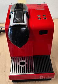 Macchina da caffe nespresso colore rosso RN520R
