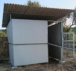 Box Coibentati per cavalli 