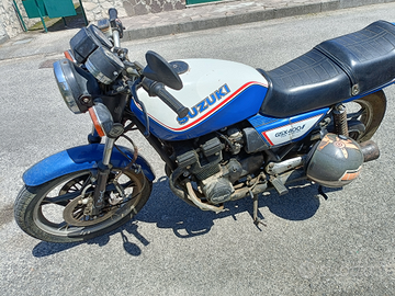 Suzuki GSX 400