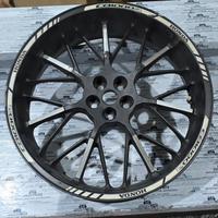 Cerchio posteriore honda cb 1000 r 42650MKJE60ZA 2