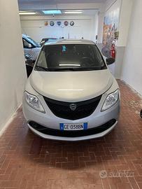 Lancia Ypsilon 1.2 69 CV 5 porte GPL Ecochic Silve