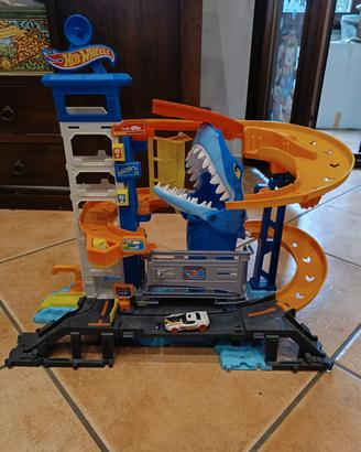 Hot Wheels City - Shark Beach Battle 