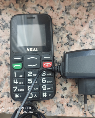 Telefono Akai