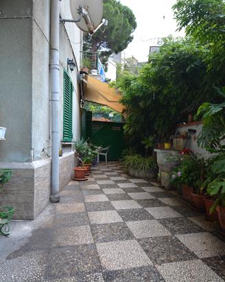 Viale Italia - Quadrivani con posto auto e cantina