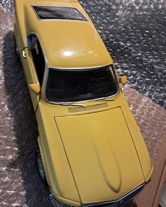 Modello auto 1/18  Mustang ERTL 1970
