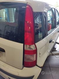 Fanale posteriore destro FIAT PANDA del 2005