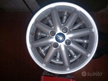 cerchi in lega Ford  per Fiesta 2007 .