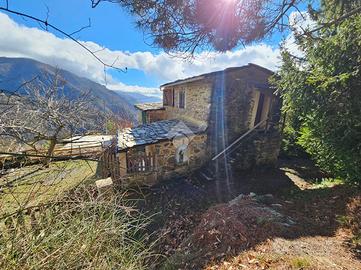 RUSTICO A MOLINI DI TRIORA