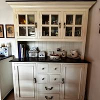 Madia e credenza