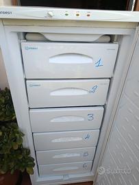 Surgelatore a cassetti