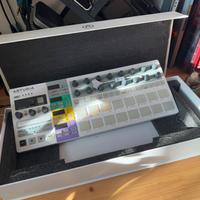 Arturia beatstep pro controller midi sequencer