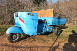 Piaggio Ape AD1 