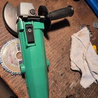smerigliatrice angolare hitachi