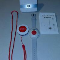 pulsante di chiamata di emergenza per anziani