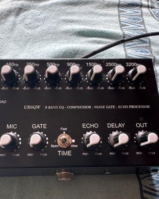 Equalizzatore parametrico di UR6QV con cavi yaesu