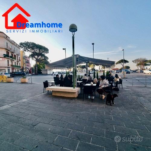 Bar avviatissimo nel cuore della città - Vista 3