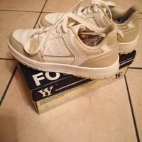 Scarpe ragazza bianche / beige usate n. 37