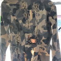 Giacca mimetica con paillettes