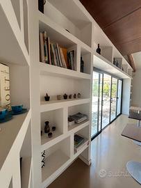 Struttura polivalente in posizione strategica