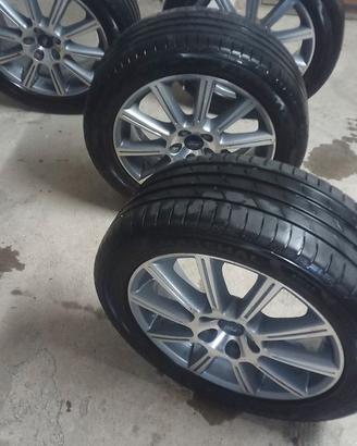 Cerchioni in lega leggera da 17"