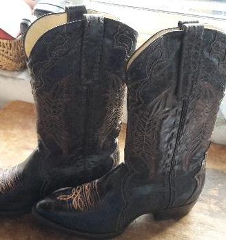 Stivali cowboy nuovi