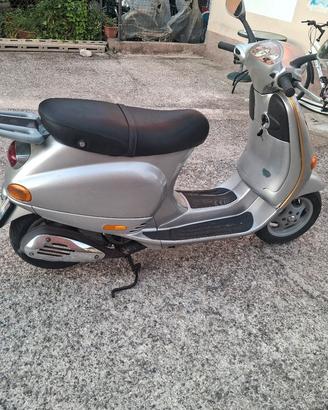 vespa et4 125 2000