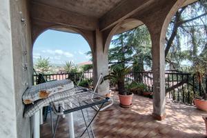 8 Vani Panoramico + 130Mq Garage Terrazza E Giardi