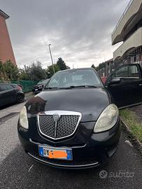 Lancia y benzina gpl