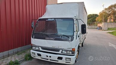 Furgone  isuzu 35.04