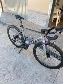 Bici da corsa Scott addict RC ruote mavic sram axs