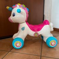 Unicorno a dondolo peg perego