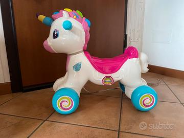 Unicorno a dondolo peg perego