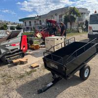 Carrello per trattorino
