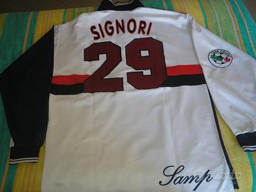 Stock lotto maglie pantaloncini calzettoni calcio