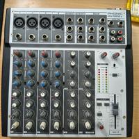 Mixer Phonic MM 1202 a