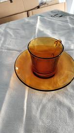 piatti, bicchieri, tazze 