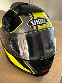 Casco Shoei Neotec 2 con interfono Sena SRL2