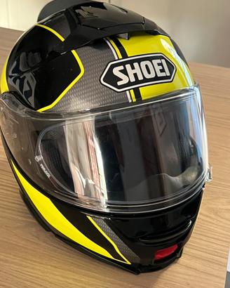 Casco Shoei Neotec 2 con interfono Sena SRL2
