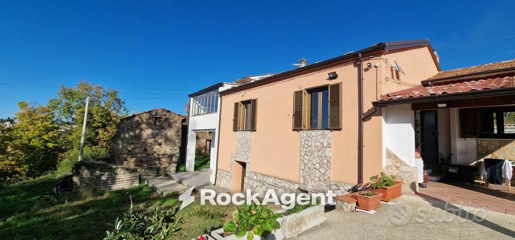 Casa – Rogliano, Cosenza - Vista 2