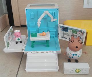 PEPPA PIG AMBULANZA + BARCA NONNO PIG COME NUOVI