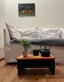 Tavolino comodino in legno fatto a mano