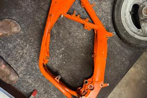 Telaio ktm exc 250 2t targato