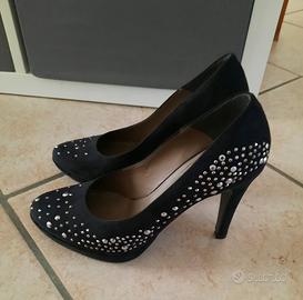 Décolleté in camoscio nero n 38