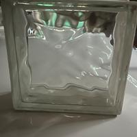 60 mattonelle trasparenti in vetrocemento