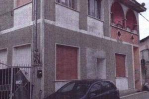 Immobile in asta di 101 m² con 4 locali a Torlino 
